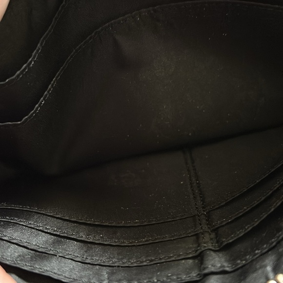 Pre owned Black/Brown Signature “C” Coach Wristlet-Great Condition - Picture 4 of 13